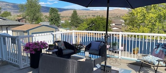 Mountain View Villa with Seasonal Saltwater Pool