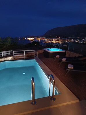 Pool - Thearia 2-bedroom villa in fabulous Chania with private pool and jacuzzi (CHANIA)