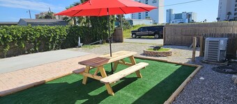 Private Beachside RV/Camper Parking Space in Daytona Beach Shores