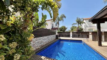Vila