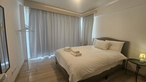 2 slaapkamers, een strijkplank/strijkijzer, gratis wifi, beddengoed