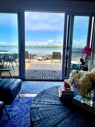 Lake Ontario Cottage with views and hot tub