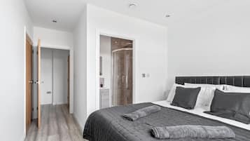 2 soverom, strykejern/-brett, wi-fi og sengetøy