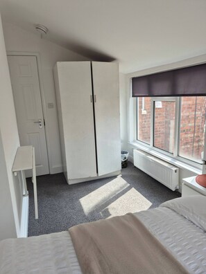 House, 4 Bedrooms, City View | 4 bedrooms
