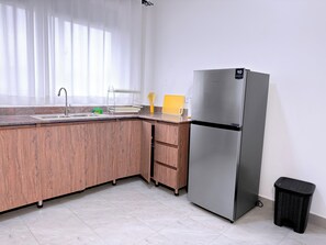Familienapartment, Balkon, Stadtblick | Eigene Küche