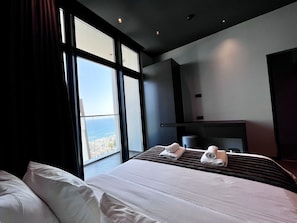 1 bedroom, in-room safe, iron/ironing board, free WiFi - STAY ONLY Tower Suite 2005 (Limassol)