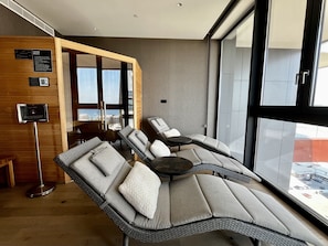 Interior - STAY ONLY Tower Suite 2006 (Limassol)