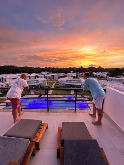 Your Costa Rican escape, steps from the beach. Surf paradise close to Tamarindo