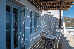 Exterior - Akti Giannaki (Tinos)