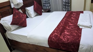 Deluxe Double Room, City View