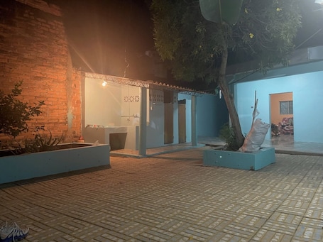 Terrace/patio. Delightful 3-bedroom house in Metapan