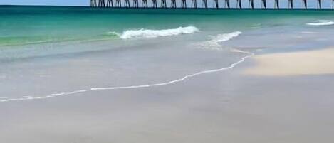 Liegestühle, Strandtücher