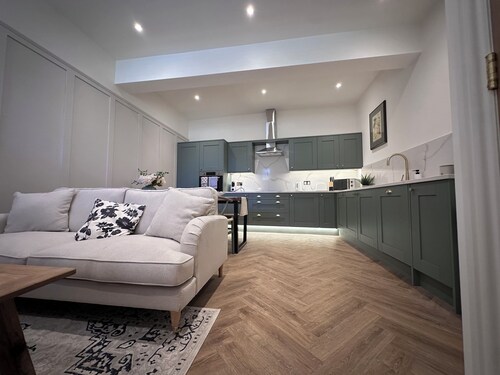  a Unique dog friendly 150-Year-Old Bank Conversion in the Heart of the Dales