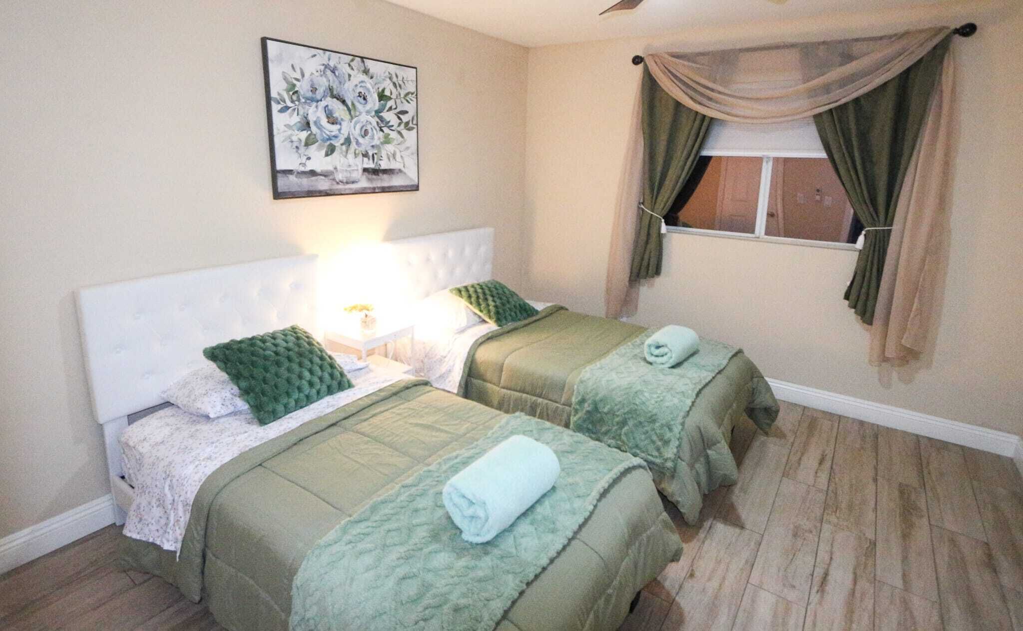 5 bedrooms, desk, iron/ironing board, free WiFi