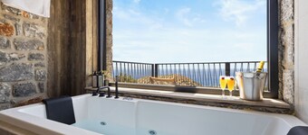 Petres Luxury Villas