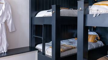 2 makuuhuonetta, Wi-Fi, vuodevaatteet