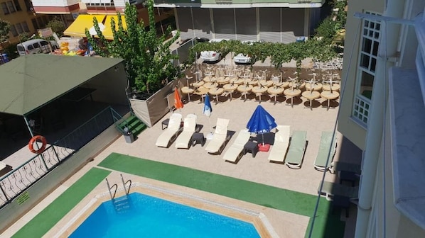 Seasonal outdoor pool