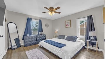 2 bedrooms, iron/ironing board, travel crib, free WiFi