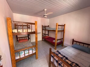 1 Schlafzimmer, WLAN, BettwÀsche