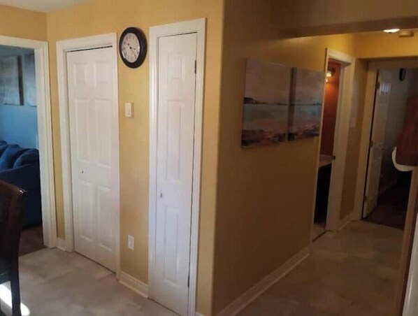 Interior - Private and cozy one bedroom sanctuary few minutes from the Airport (St. John's)