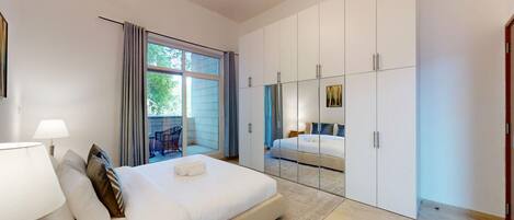 1 غرفة نوم ومكواة/لوح كي وواي فاي مجانًا وملاءات أسرّة