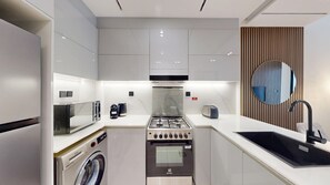 Fridge, microwave, oven, stovetop