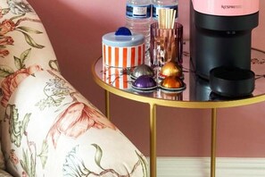 قهوة و/أو ماكينة صنع القهوة