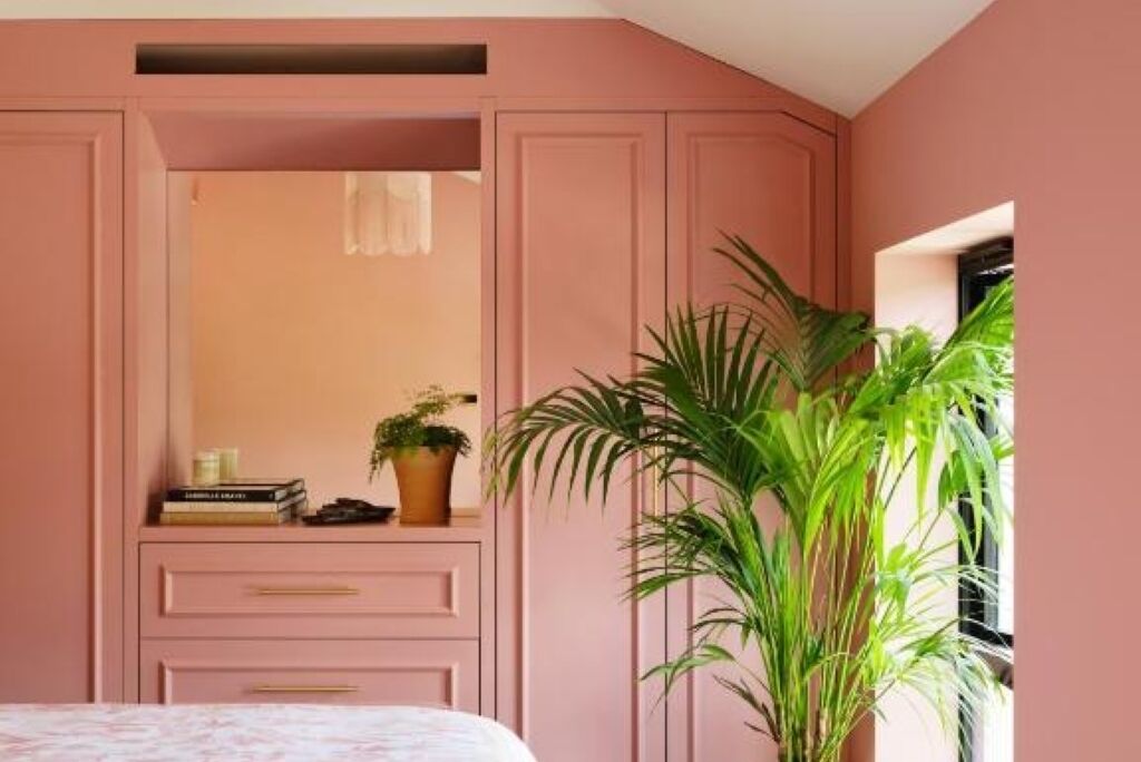 1 多间卧室、上网接入、床单