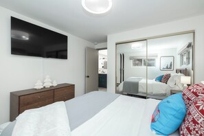 3 chambres, bureau, accès au Wi-Fi (inclus), literie fournie