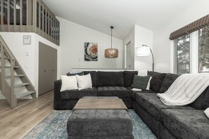 Smart TV, fireplace, video games, books