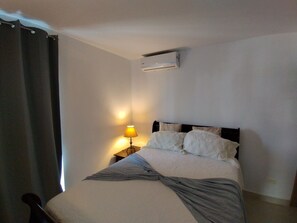 1 Schlafzimmer, Bügeleisen/Bügelbrett, Internetzugang, Bettwäsche