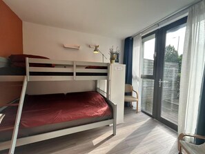 2 Schlafzimmer, Bügeleisen/Bügelbrett, WLAN, Bettwäsche