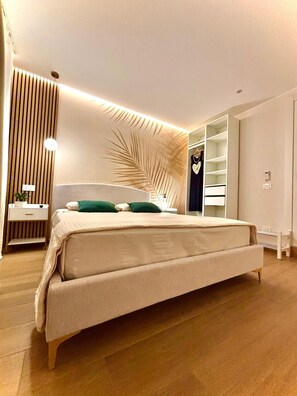 4 makuuhuonetta, silitysrauta/-lauta, Wi-Fi, vuodevaatteet