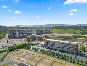 Esterni