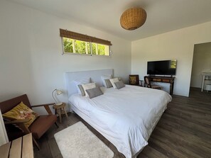 2 bedrooms, iron/ironing board, WiFi, bed sheets - High-end vacations in the Basque Country, Argi aide ( Côté lumière) (Arcangues)