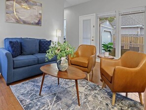 Interior - The La Petite Haven of Woodlawn w/ Backyard Lounge (Memphis)