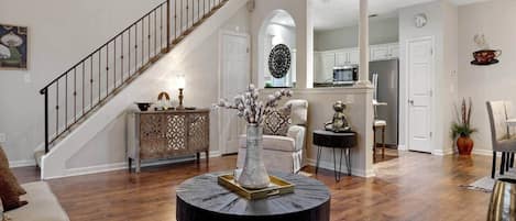 Televisión, chimenea