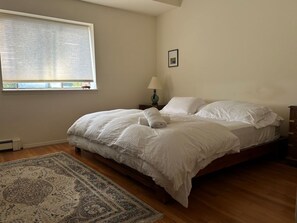 4 habitaciones, tabla de planchar con plancha y wifi 