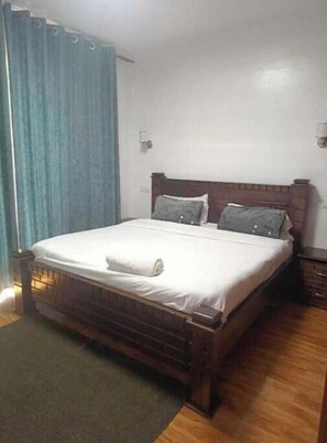 3 多间卧室、熨斗/熨衣板、WiFi、床单