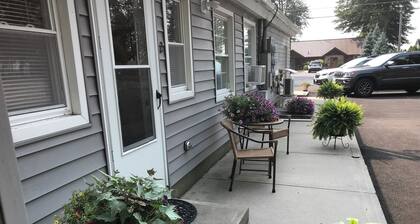 Cozy one-bedroom rental steps from the lake with full amenities