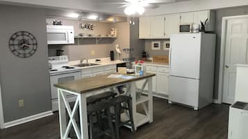 Microwave, oven, stovetop