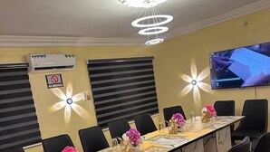 Restaurant - Jolac Hotel And Suites (Lagos)