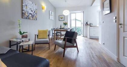 Charming 2-bedroom condo with AC in Villefranche-sur-Mer