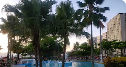 Beautiful apartment in Santos, just a few steps from the beach and close to Praiamar Shopping Mall