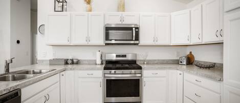 Microwave, oven, stovetop, dishwasher