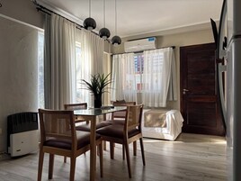 Appartamento familiare, vista giardino | Area soggiorno