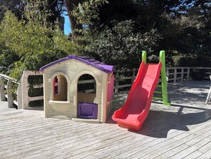 Aire de jeux - extérieure