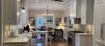 Cozy Home in an Unbeatable Location