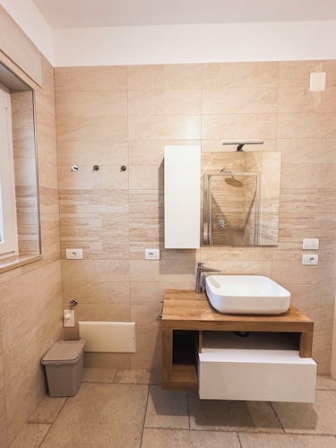 Da Mèmela Trulli e Lamie in the beautiful countryside in Puglia suitable for families