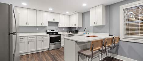 Microwave, oven, stovetop, dishwasher